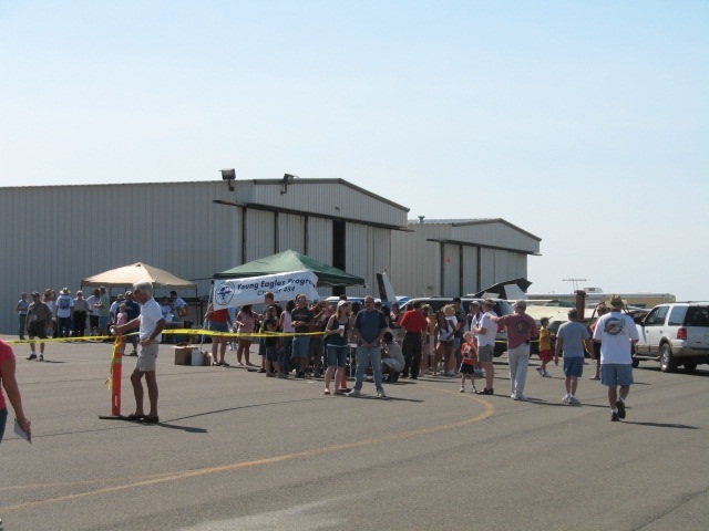 Wings and Wheels 2008