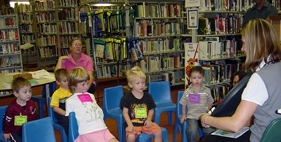 Young recyclers learn about the three 